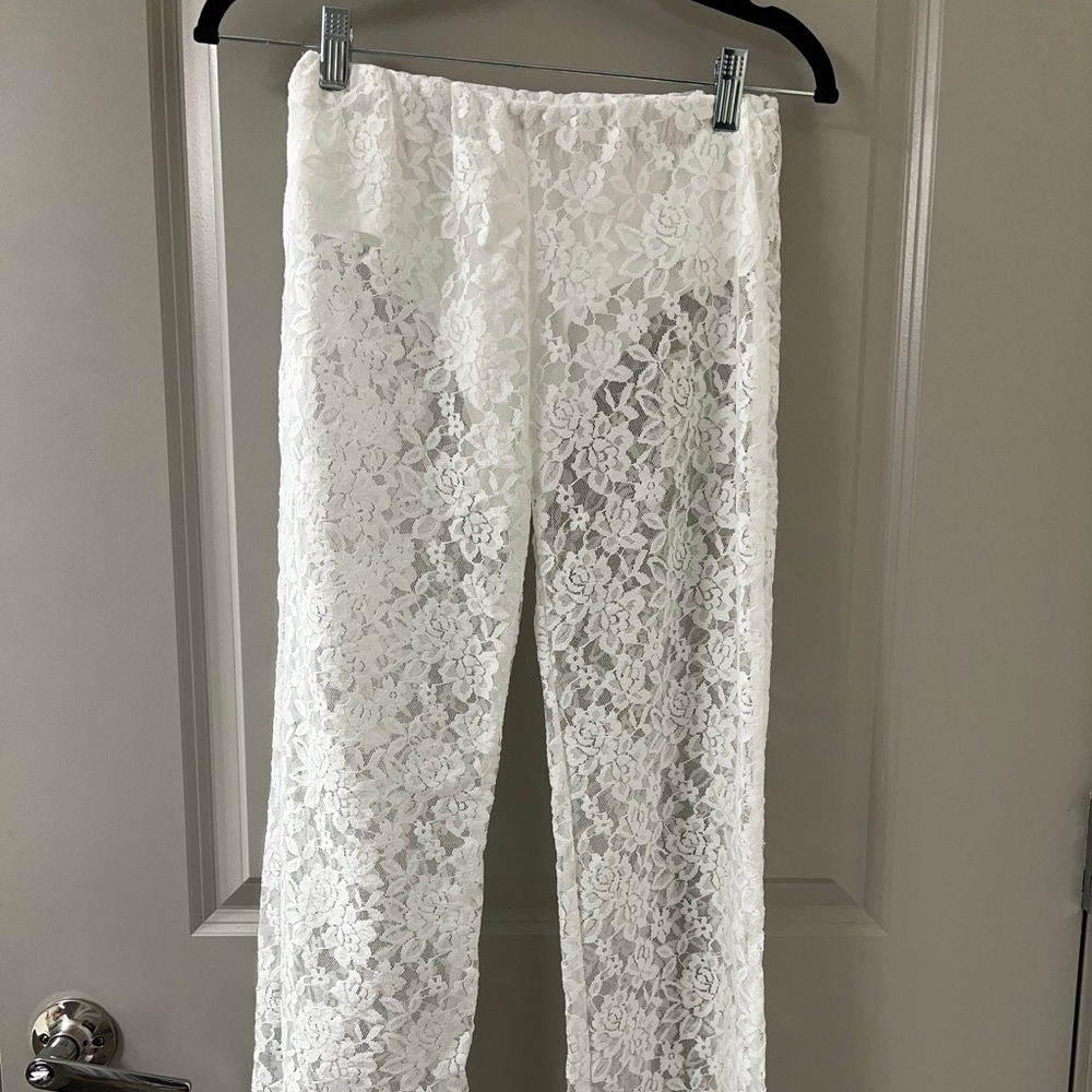 Feminine Lace Pants-White